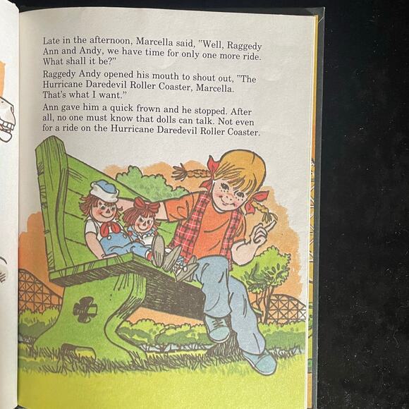Raggedy Ann and Andy In the Tunnel of Lost Toys by Catherine Bushnell | 1980 - Picture 5 of 10